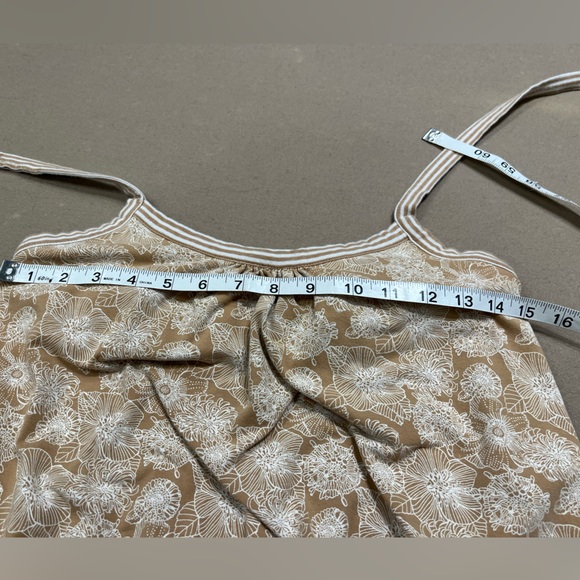 3/$30 Liz Claiborne halter top S - Picture 8 of 10